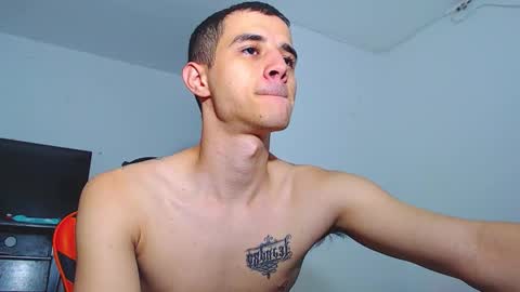 adam hot11 online show from 02-01-26, 09:52