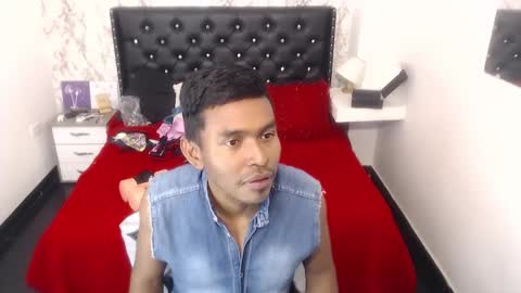 adam_morgan2 online show from 09-20-25, 03:18