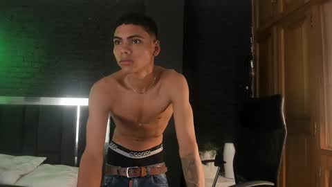 Snapshot of adam_piarse chatting on 03-09-25, 09:46 adam_piarse online show from 03-09-25, 09:46