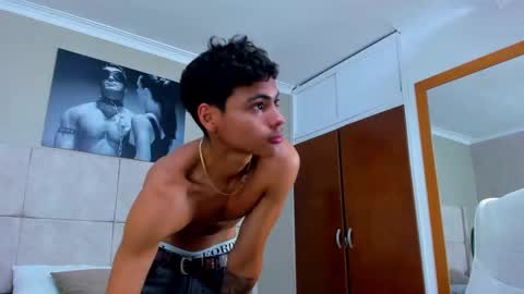 Snapshot of adam_piarse chatting on 10-04-25, 08:40 adam_piarse online show from 10-04-25, 08:40