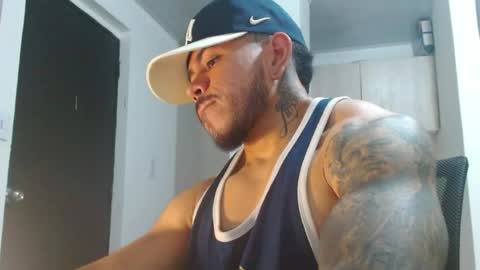 Snapshot of adam_shilder7 chatting on 06-06-26, 03:44 adam shilder7 online show from 06-06-26, 03:44