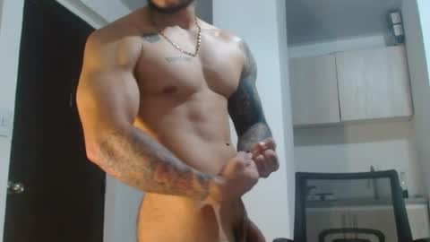 Snapshot of adam_shilder7 chatting on 07-04-26, 11:05 adam shilder7 online show from 07-04-26, 11:05