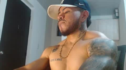Snapshot of adam_shilder7 chatting on 07-07-26, 04:37 adam shilder7 online show from 07-07-26, 04:37
