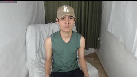 adam_sinclair online show from 11-21-25, 08:07