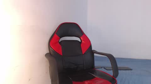 Hello guys excuse my absence I will be absent for several days for health reasons I hope you understand thank you very much. online show from 11-19-25, 04:23