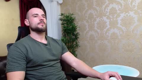 Snapshot of adamjameson chatting on 12-30-24, 05:58 AdamJameson online show from 12-30-24, 05:58