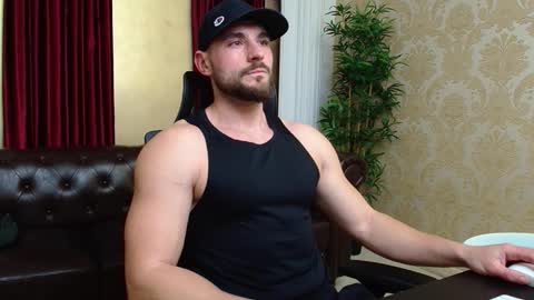 Snapshot of adamjameson chatting on 01-03-25, 05:50 AdamJameson online show from 01-03-25, 05:50