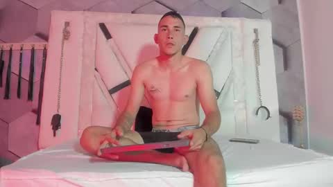 Snapshot of adammendoza34 chatting on 09-14-25, 03:16 adammendoza34 online show from 09-14-25, 03:16