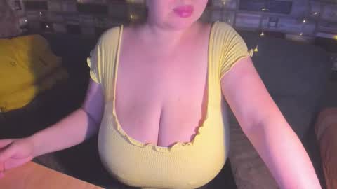 Victoria online show from 10-21-25, 07:03