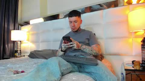 Adam online show from 10-05-25, 03:49