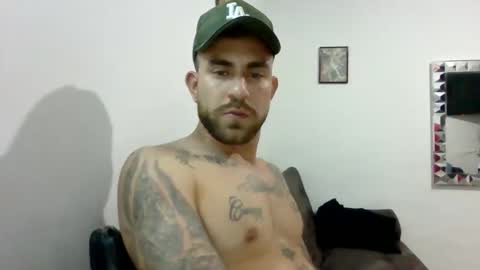 Snapshot of adan_carter chatting on 11-08-25, 02:23 adan_carter online show from 11-08-25, 02:23