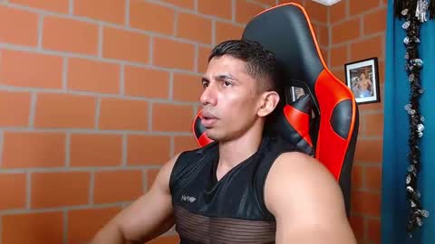 Adan Sin online show from 12-19-24, 01:07
