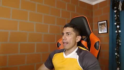 Adan Sin online show from 01-17-25, 08:00