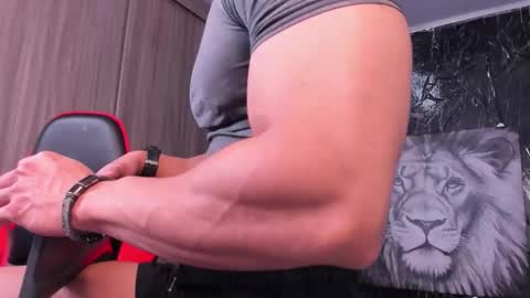 Adan Sin online show from 10-04-25, 03:43