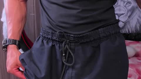 Adan Sin online show from 10-14-25, 04:52