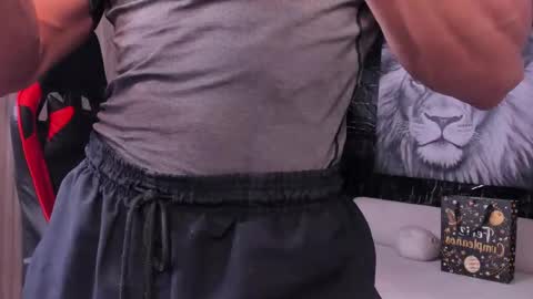 Adan Sin online show from 11-22-25, 05:12