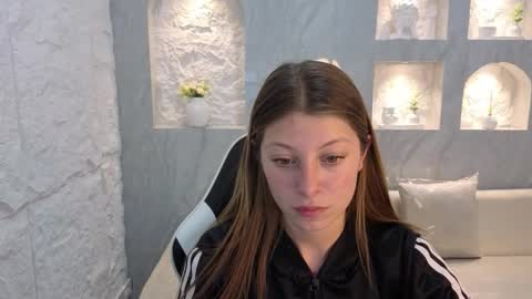 Snapshot of adara_gracee_tx chatting on 10-16-25, 07:37 Live 1500am 2100pm COLOMBIAN HOUR online show from 10-16-25, 07:37