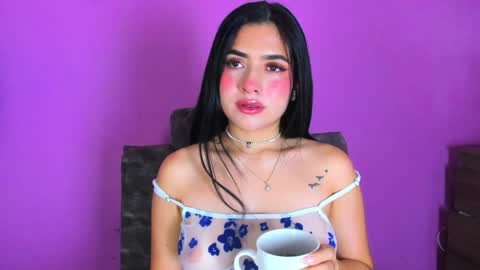 Snapshot of adara_johnson_ chatting on 01-12-25, 11:39 Adara Johnson online show from 01-12-25, 11:39