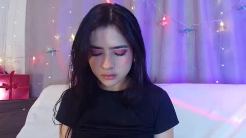 Snapshot of adara_johnson_ chatting on 02-12-26, 11:49 Adara Johnson online show from 02-12-26, 11:49