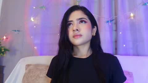 Snapshot of adara_johnson_ chatting on 02-15-26, 01:09 Adara Johnson online show from 02-15-26, 01:09