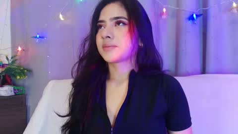 Snapshot of adara_johnson_ chatting on 02-18-26, 12:01 Adara Johnson online show from 02-18-26, 12:01