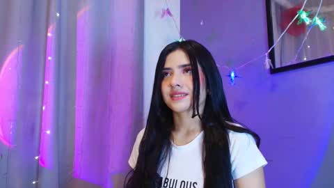 Snapshot of adara_johnson_ chatting on 02-25-26, 11:53 Adara Johnson online show from 02-25-26, 11:53