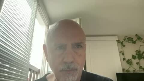 add_me_2 online show from 06-30-26, 07:31