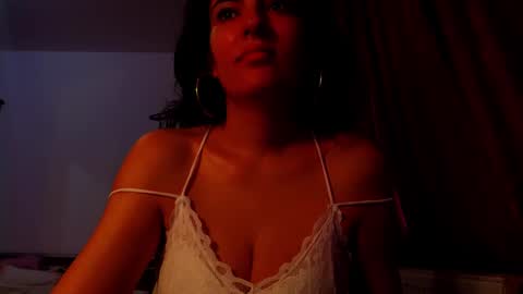 Snapshot of addicted2uts chatting on 01-22-25, 07:57 amy online show from 01-22-25, 07:57