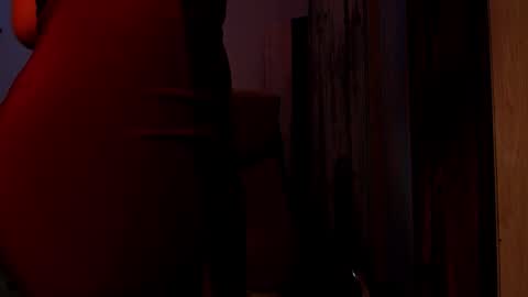 Snapshot of addicted2uts chatting on 09-20-25, 10:11 amy online show from 09-20-25, 10:11