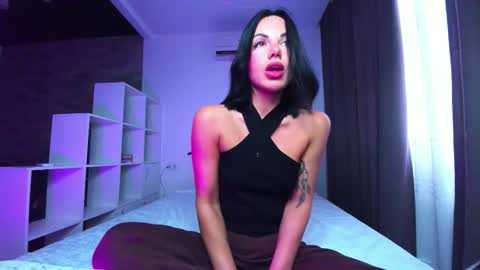 Snapshot of addictedsabi chatting on 10-18-25, 10:27 Sabi online show from 10-18-25, 10:27