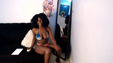 Lola online show from 08-04-26, 11:07