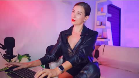Snapshot of addictsqueen chatting on 01-10-26, 04:58 ADDICTION online show from 01-10-26, 04:58