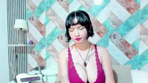 addison_avery online show from 06-18-26, 04:02