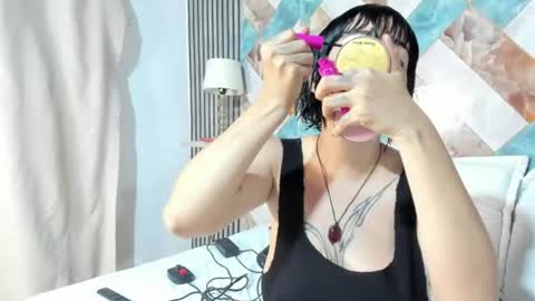addison_avery online show from 06-21-26, 03:20