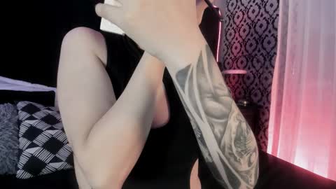 Ade  online show from 02-12-26, 08:04