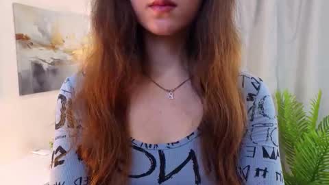 Holly online show from 02-18-26, 04:19