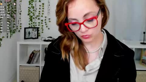 Adelaide online show from 09-21-25, 10:50