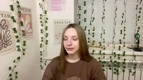 Adele online show from 12-23-24, 01:03