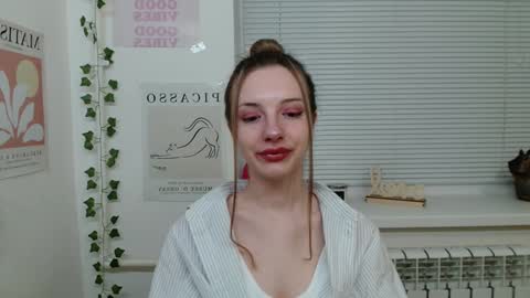 Adele online show from 01-08-25, 02:03