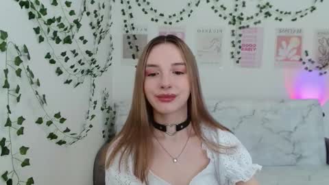 Adele online show from 02-22-25, 11:13