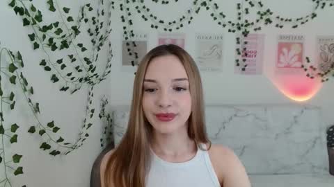 Adele online show from 03-02-25, 12:54