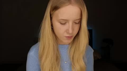Adele online show from 05-12-26, 09:01