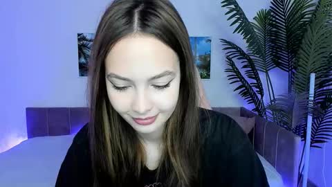 Snapshot of adele_softly chatting on 10-12-25, 02:10 You can call me Adele online show from 10-12-25, 02:10