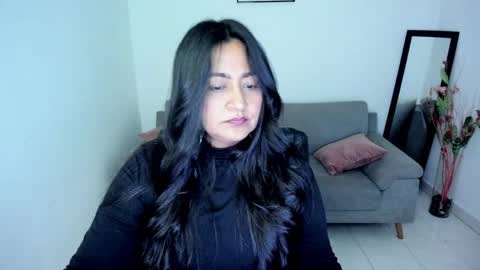 Carolina online show from 05-04-26, 10:44