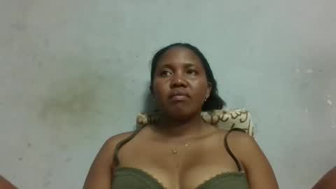 adelealy online show from 05-01-26, 02:43