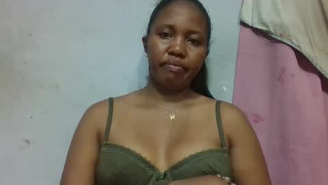 adelealy online show from 05-04-26, 03:24