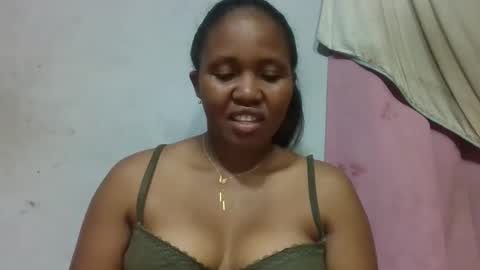 adelealy online show from 05-07-26, 06:35