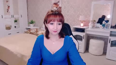 AdeleMoran online show from 12-21-24, 09:58