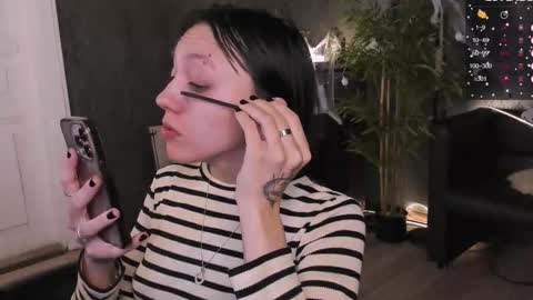 miss Ada online show from 10-28-25, 06:06