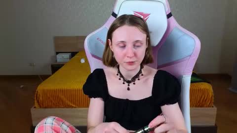 Snapshot of adelina_cowell chatting on 03-14-26, 09:26 Adelina online show from 03-14-26, 09:26